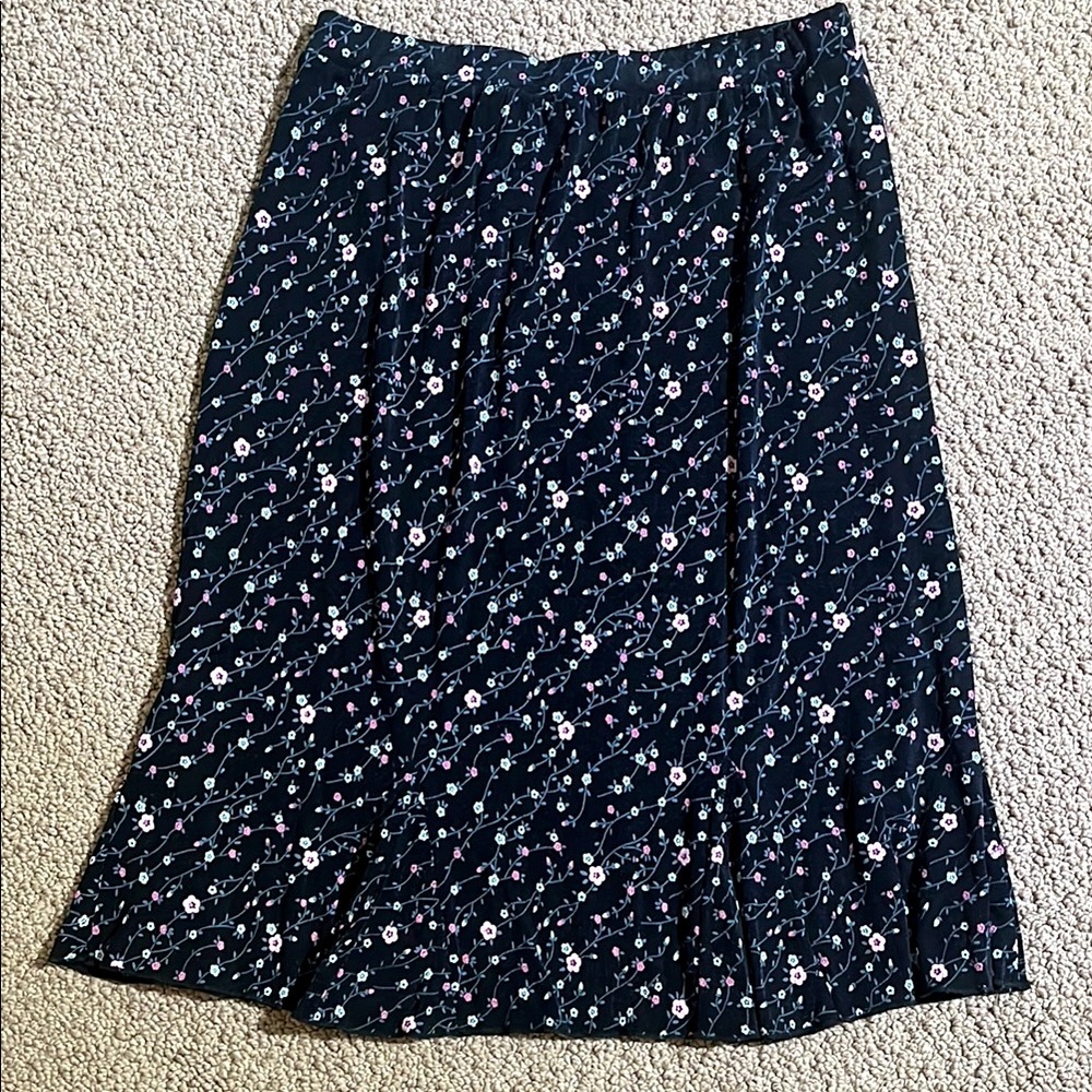🌸 VTG Pink Floral Black Midi Skirt 🌸